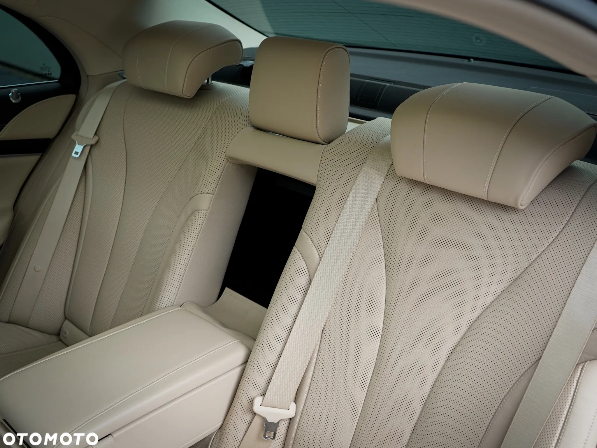 Mercedes-Benz Klasa S 350 d 4-Matic 9G-TRONIC - 33
