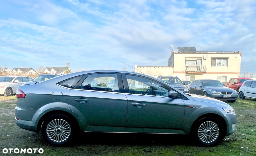 Ford Mondeo 2.0 TDCi Champions Edition - 4