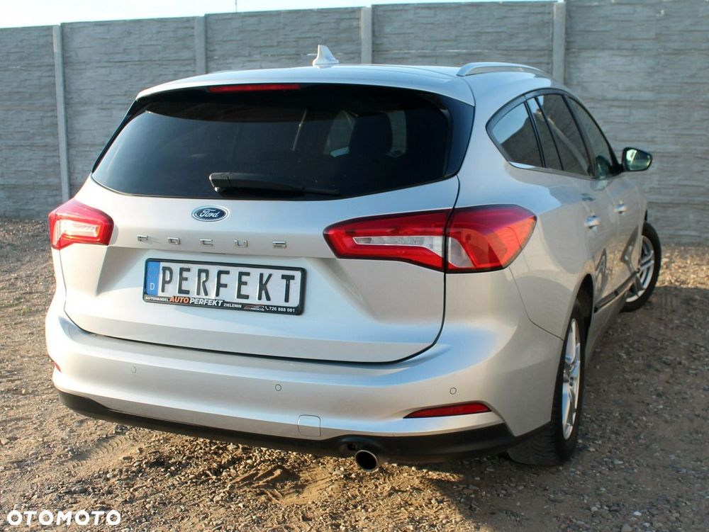 Ford Focus - 13