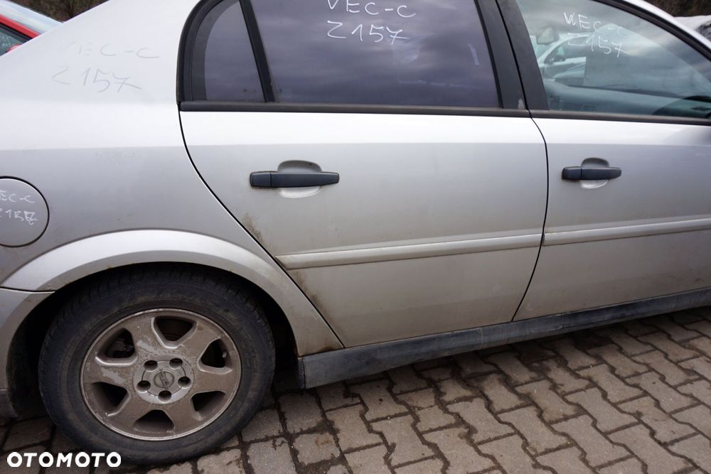 DRZWI TYLNE PRAWE VECTRA C SEDAN Z157  SREBRNY OPEL 2002-2005 - 2