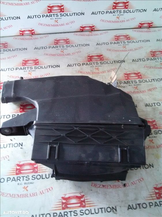carcasa filtru aer stanga mercedes benz cls350 3.0d an fabr. 2013 - 1