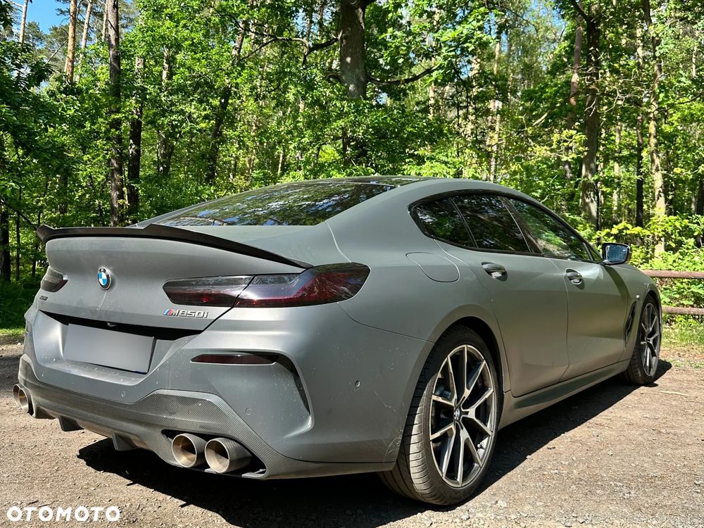 BMW Seria 8 - 14