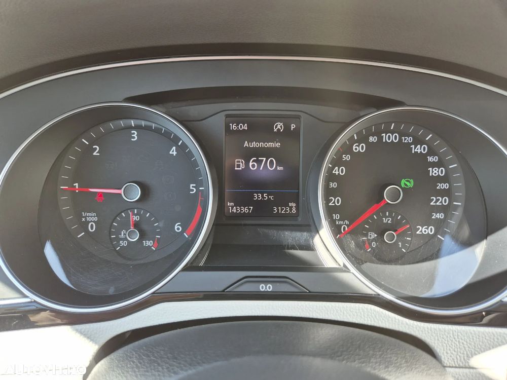 Volkswagen Passat 2.0 TDI DSG 4Mot Highline - 21