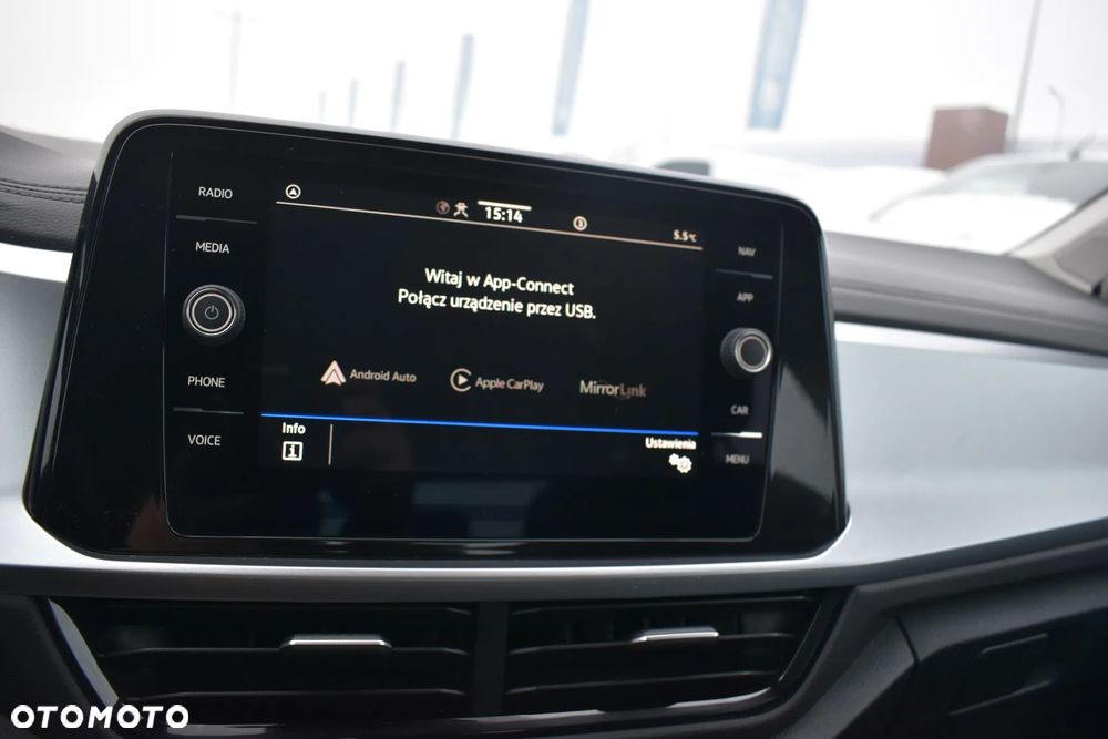 Volkswagen T-Roc 1.5 TSI Life - 27