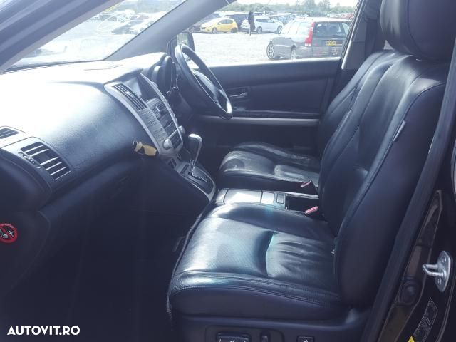 Dezmembrez Lexus RX400H - 7