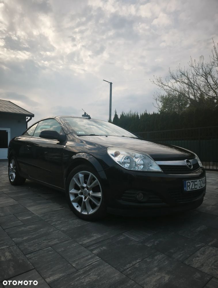 Opel Astra 1.8 Cosmo - 2