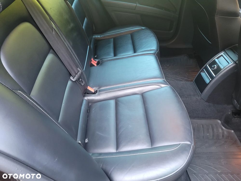Skoda Superb 2.0 TDI Green tec DSG Elegance - 18
