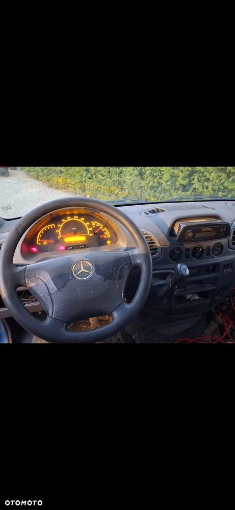 Mercedes-Benz Sprinter - 6