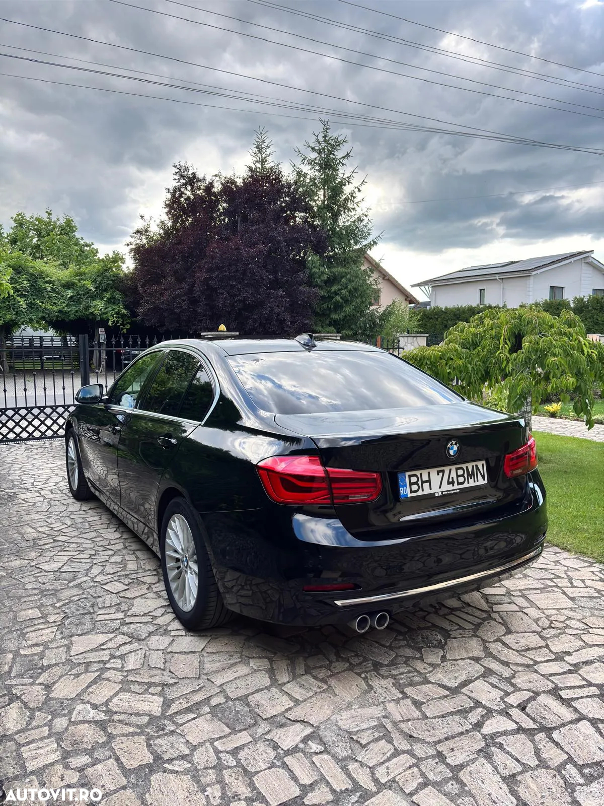 BMW Seria 3 320d Aut. Luxury Line - 4