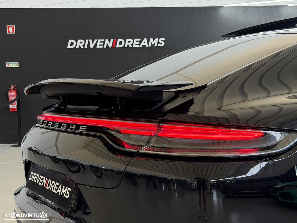 Porsche Panamera 4 E-Hybrid Platinum Edition - 19