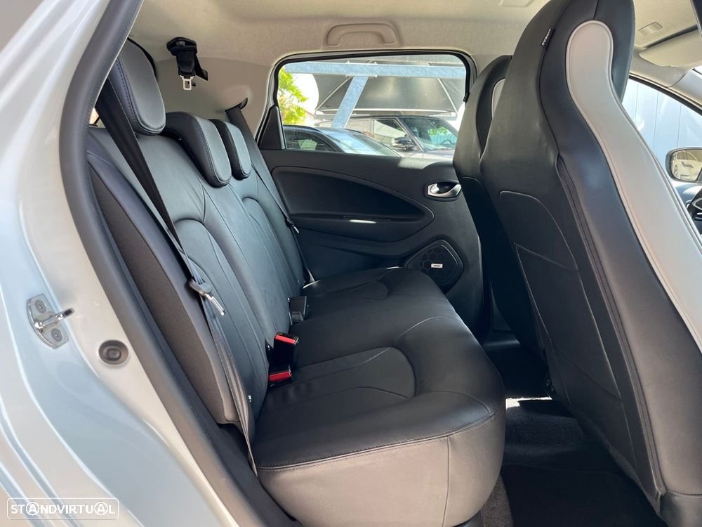 Renault Zoe - 50