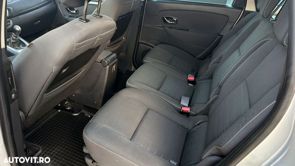 Renault Grand Scenic 1.5 dCi Expression - 17