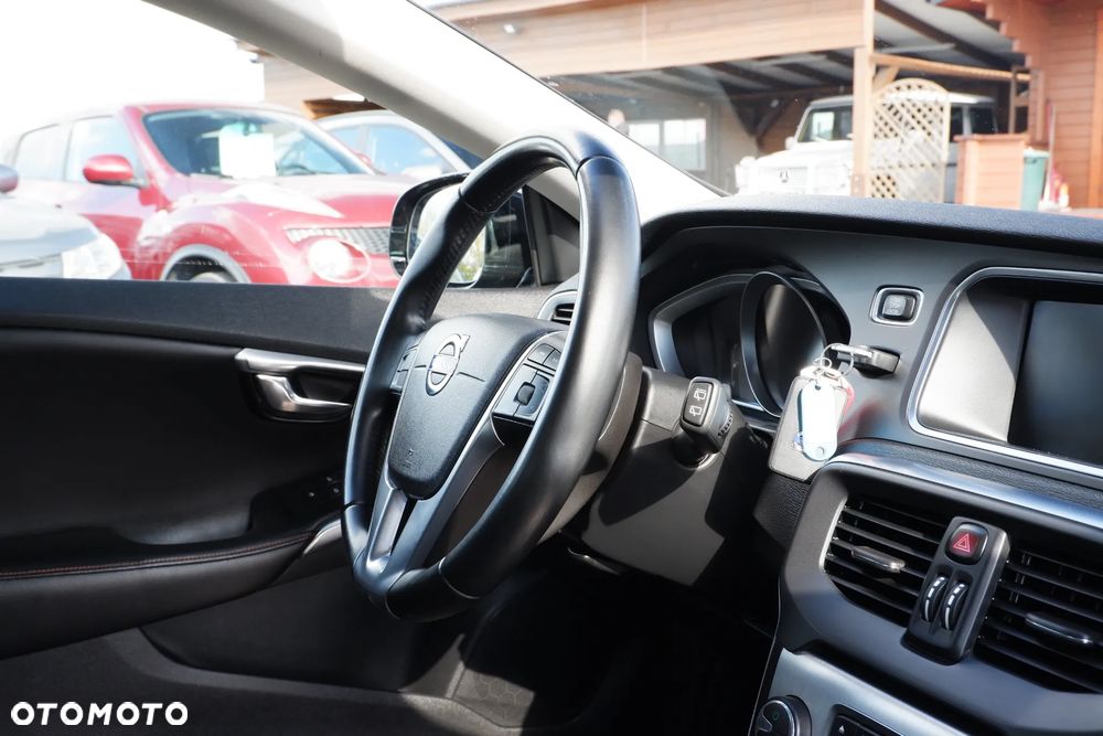 Volvo V40 D2 Powershift Ocean Race - 4