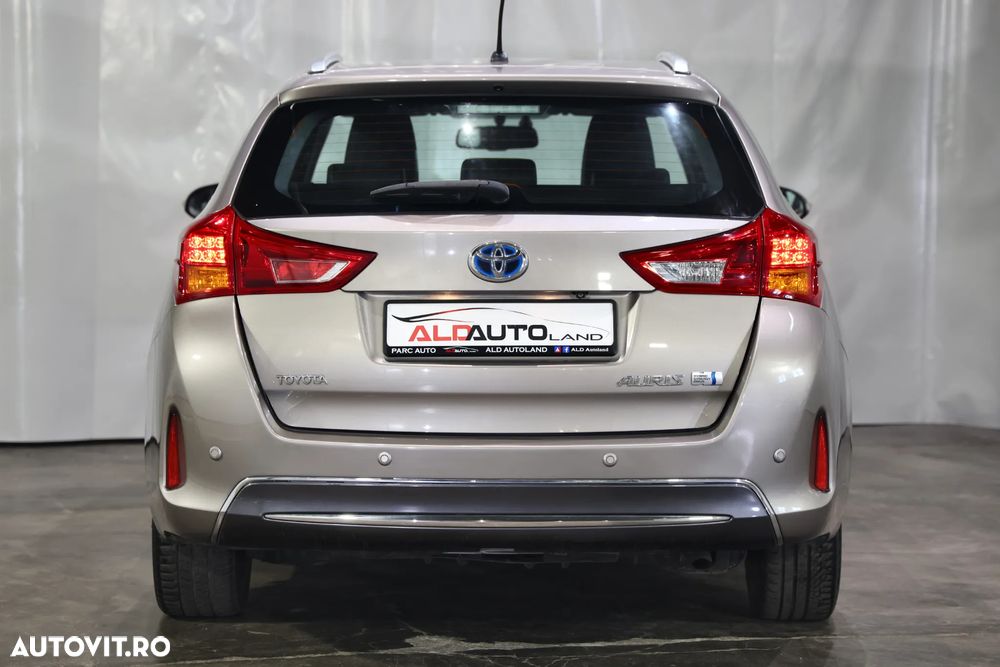 Toyota Auris - 37