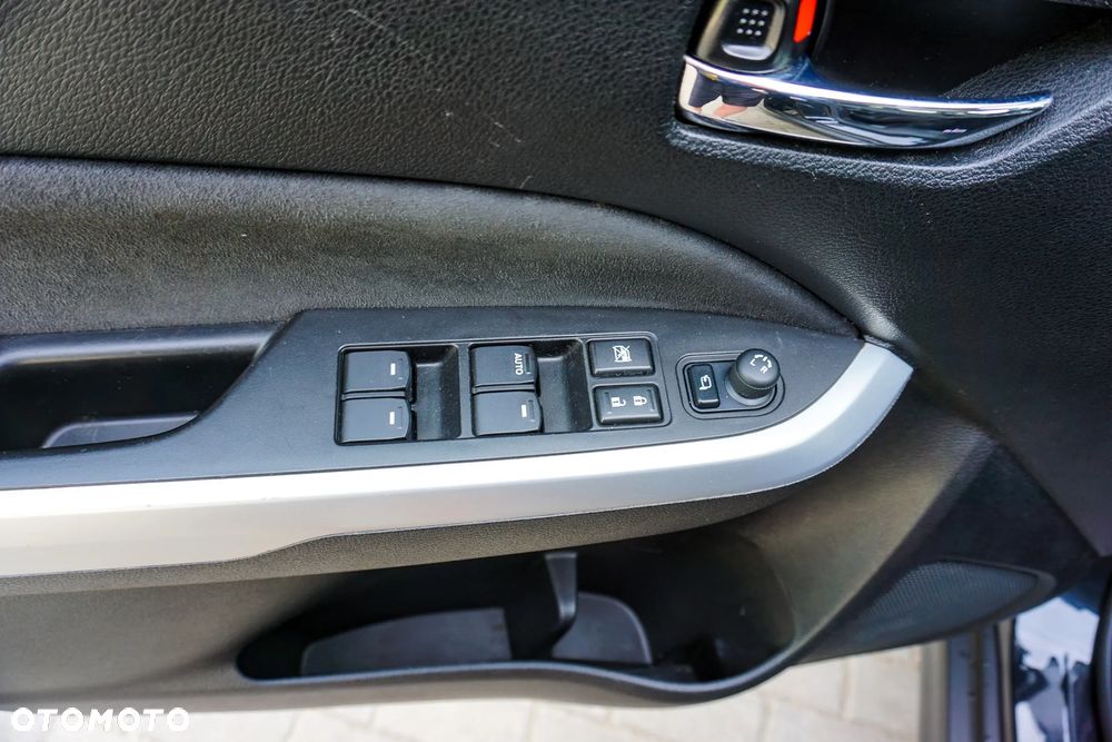Suzuki Vitara 1.6 (4x4) Allgrip Automatik Comfort+ - 24