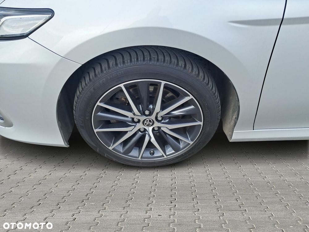 Toyota Camry 2.5 Hybrid Prestige CVT - 12