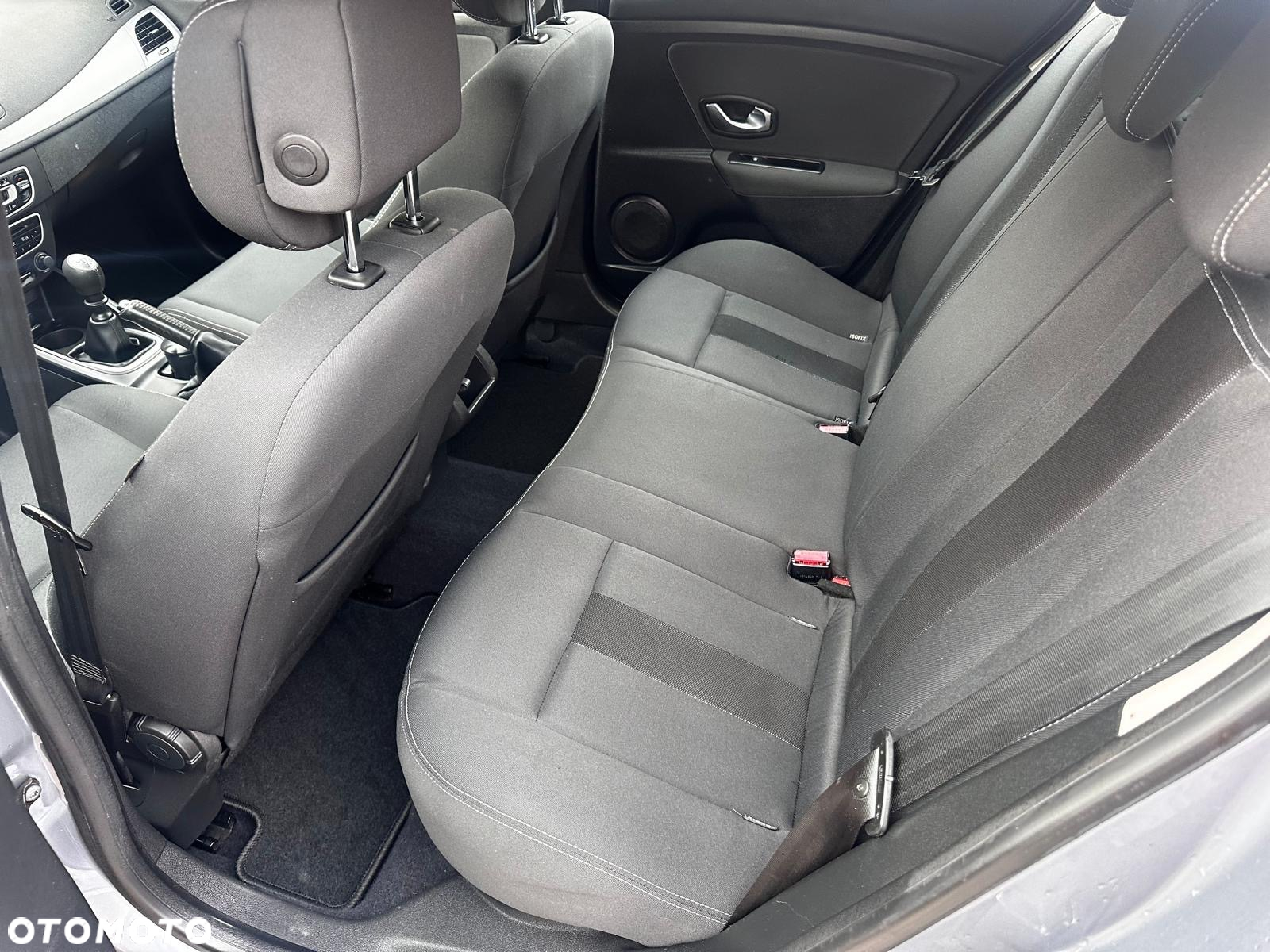 Renault Megane 1.6 16V 110 Expression - 12