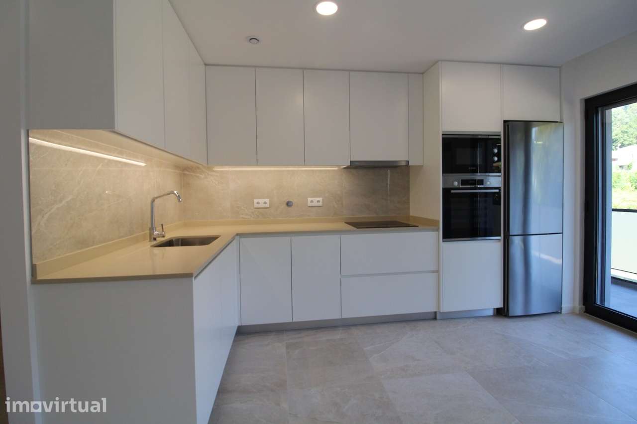 Apartamento T2 Costa - Guimarães - Grande imagem: 2/19