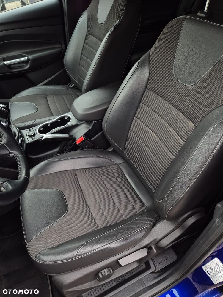 Ford Kuga 2.0 TDCi 4x4 Individual - 13