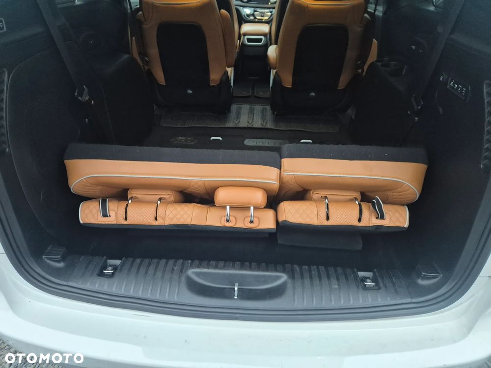 Chrysler Pacifica - 14