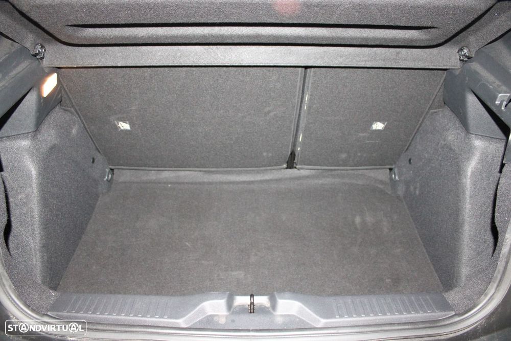 Citroën e-C3 44 kWh Autonomia Conforto Max - 6