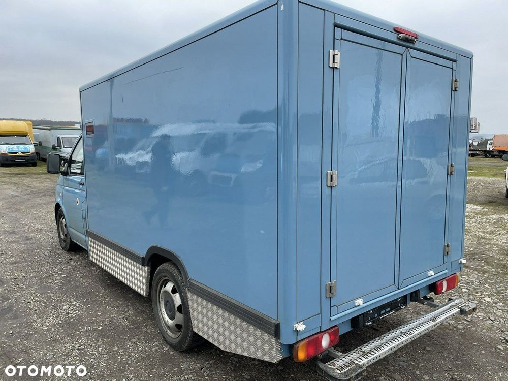 Volkswagen Transporter - 5