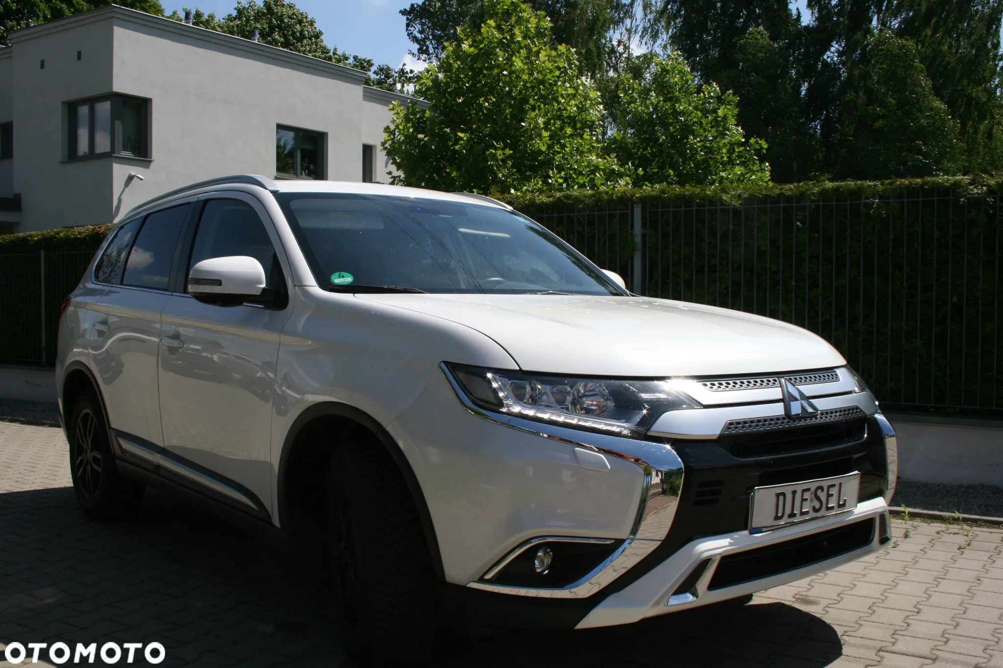 Mitsubishi Outlander 2.2 DID Intense + 4WD - 23