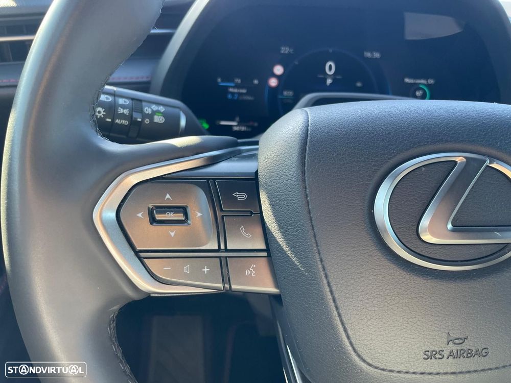 Lexus LBX Emotion - 23