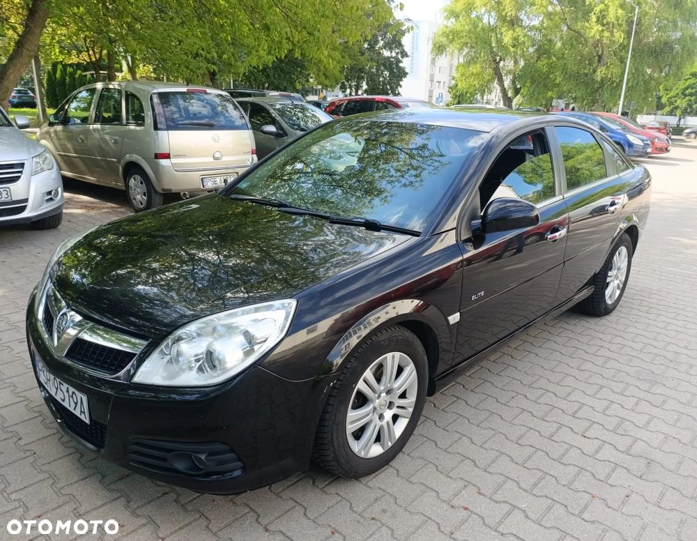 Opel Vectra 2.8 V6 Cosmo - 1