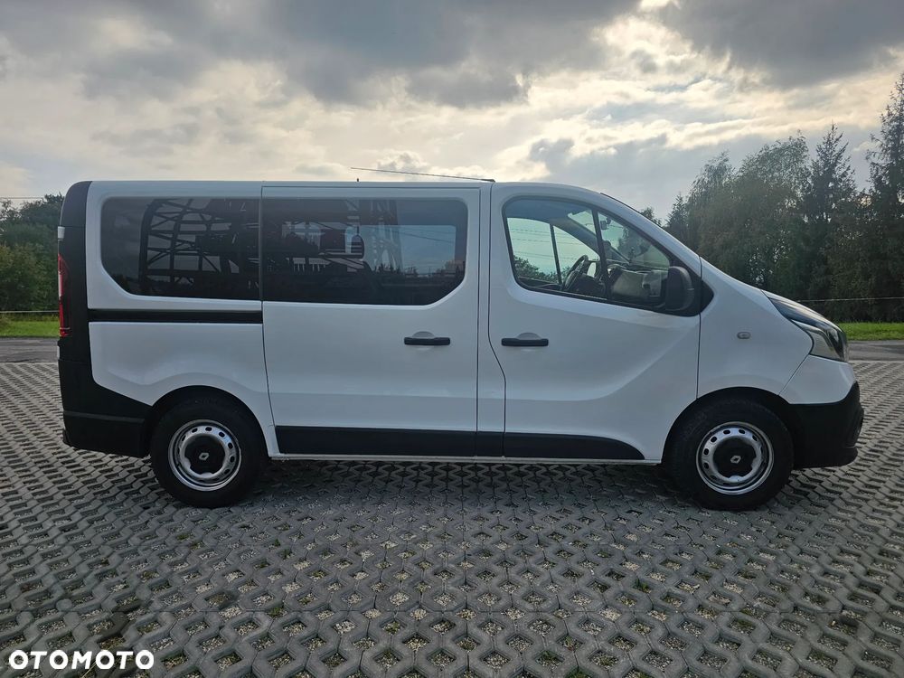 Renault Trafic - 18