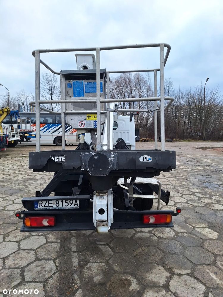 Nissan Cabstar 35.11 - 7