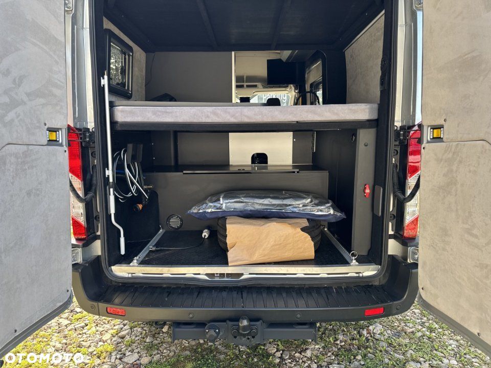 Ford Transit - 17