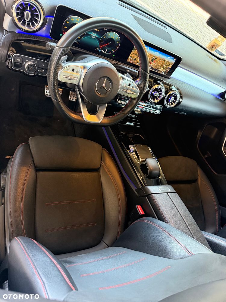 Mercedes-Benz Klasa A 250 AMG Line 7G-DCT - 15