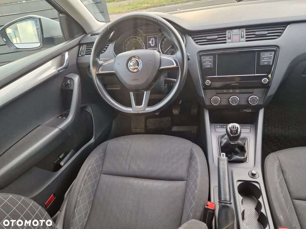 Skoda Octavia - 9