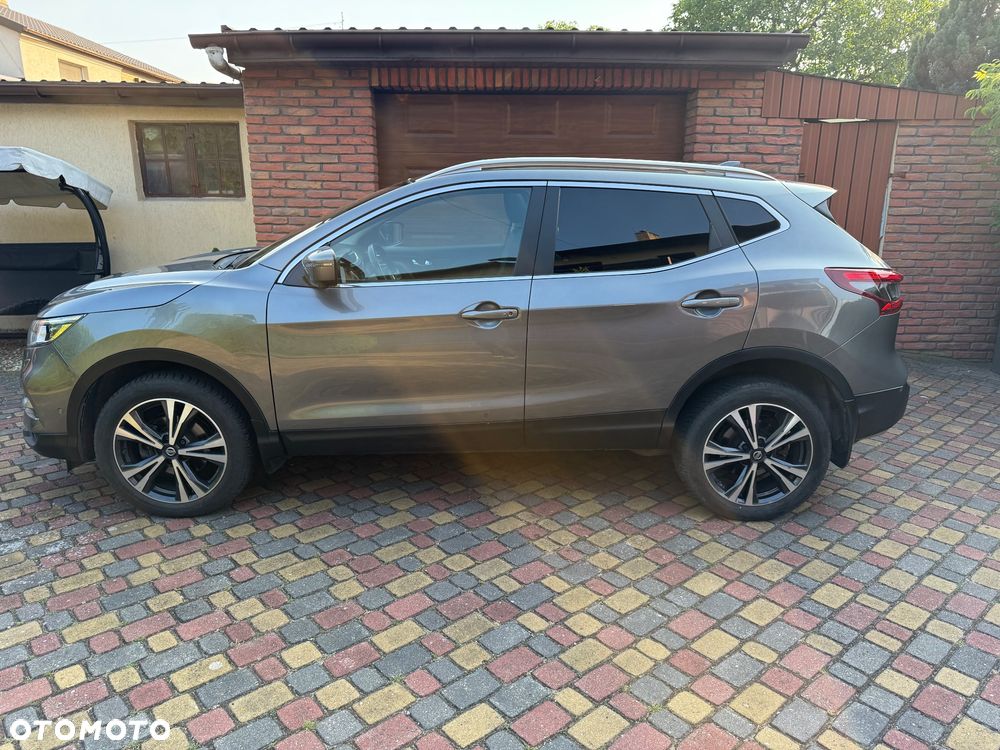 Nissan Qashqai 1.3 DIG-T DCT SHIRO - 6