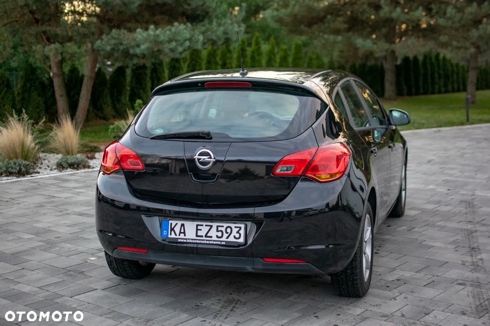 Opel Astra - 21