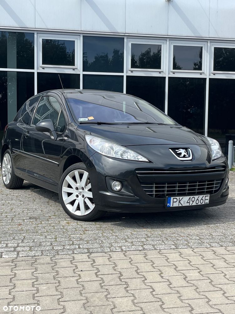 Peugeot 207 1.6 HDi 16V Intense - 2