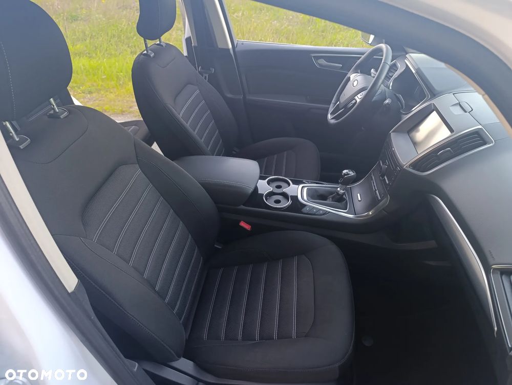 Ford Galaxy 2.0 TDCi Titanium - 23