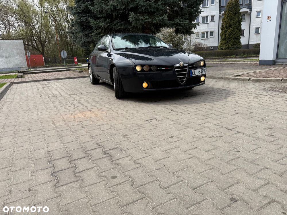 Alfa Romeo 159 1.9 JTDM 8V DPF Distinctive - 4