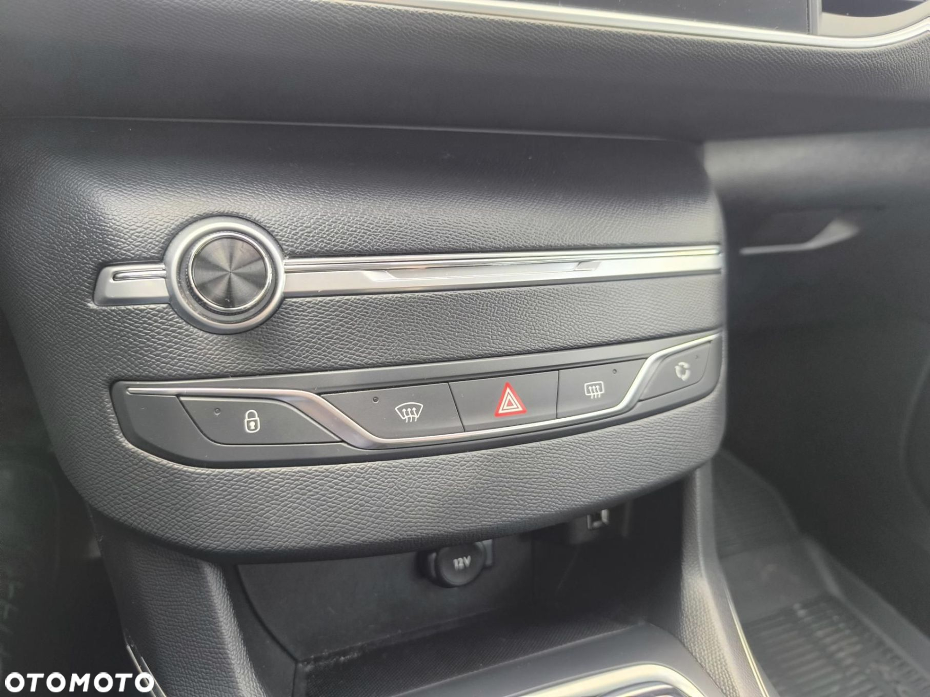 Peugeot 308 1.2 PureTech GPF Allure S&S EAT8 - 24