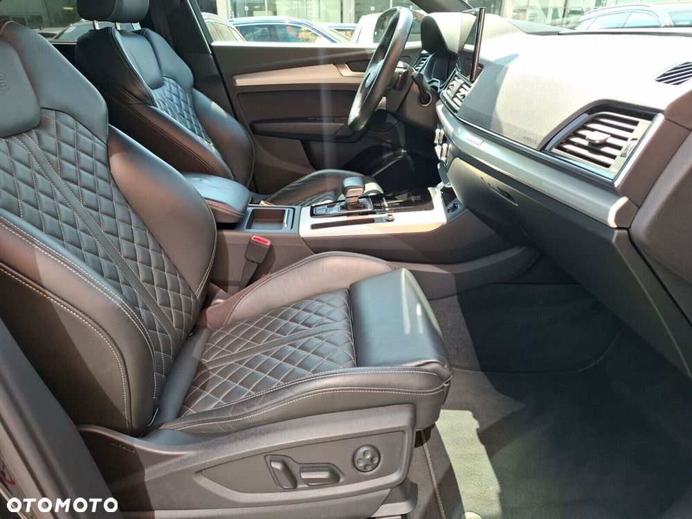 Audi Q5 Sportback - 15