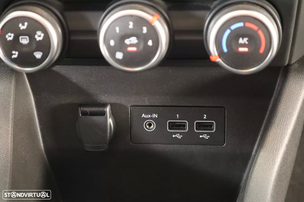 Renault Clio 1.5 Blue dCi Limited - 23