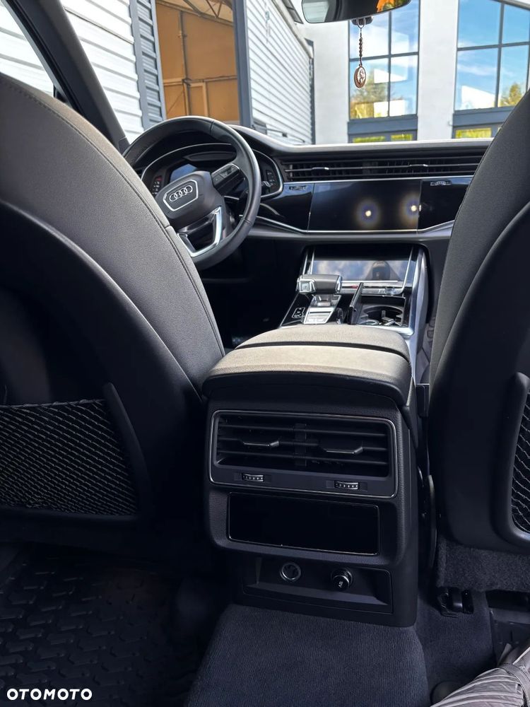 Audi Q7 - 21