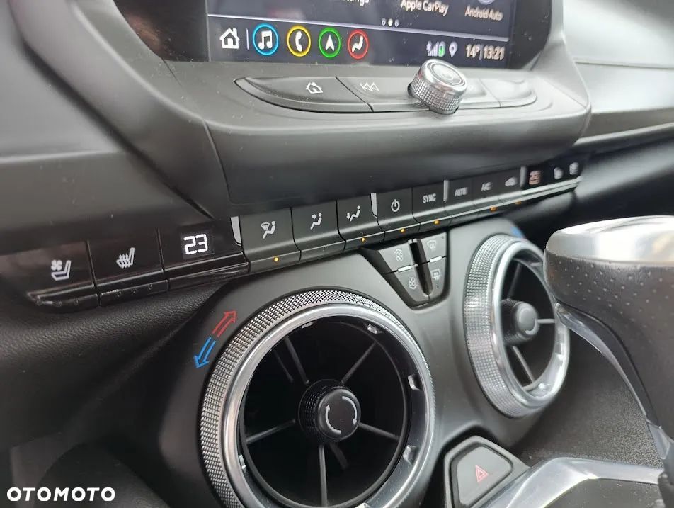 Chevrolet Camaro Coupe 6.2 V8 - 21