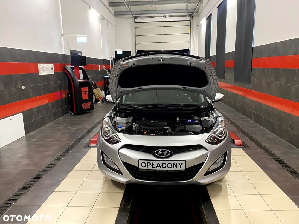 Hyundai i30 1.6 GDI Classic - 23