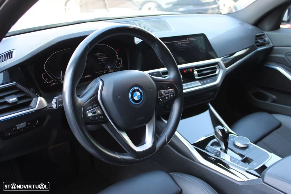 BMW 320 e Aut. Sport Line - 8
