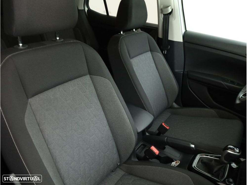 VW T-Cross 1.0 TSI Life DSG - 16