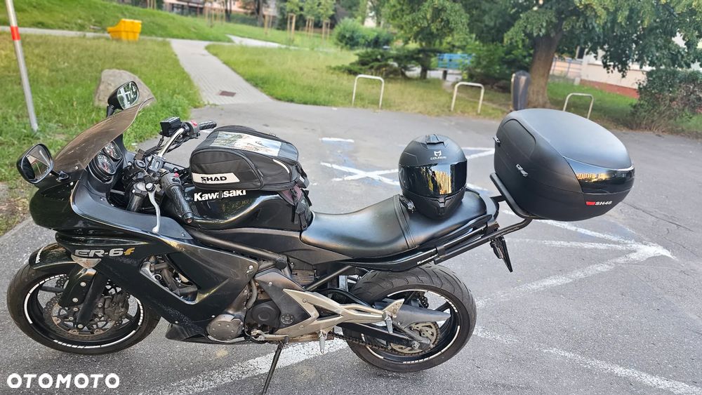 Kawasaki ER - 14