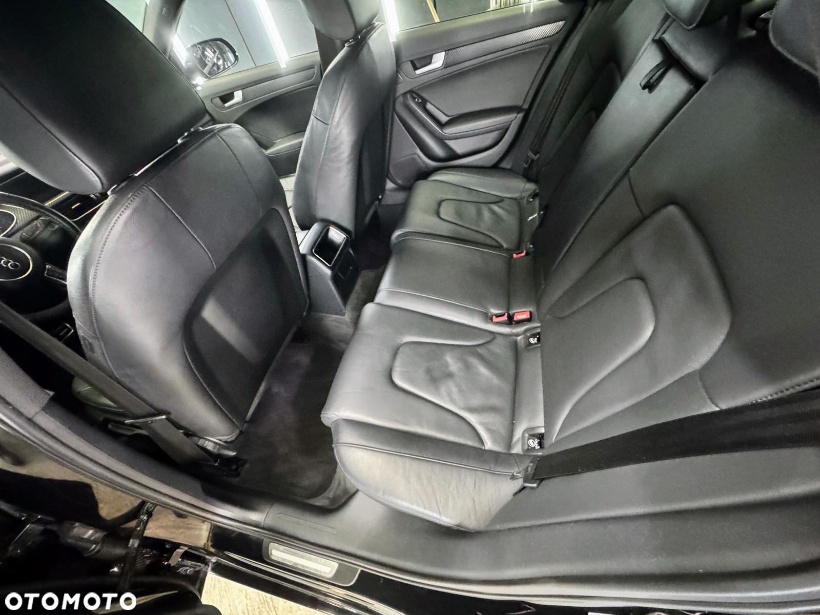 Audi A4 2.0 TDI Multitronic - 13