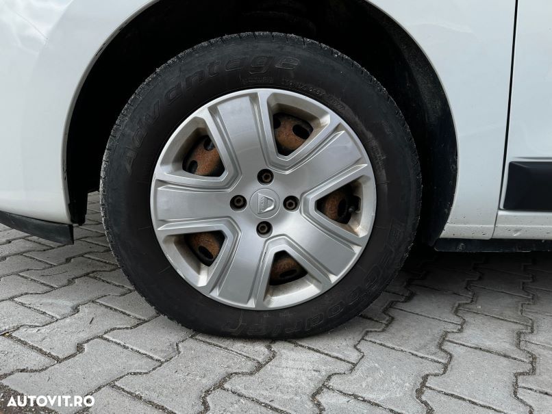 Dacia Lodgy 1.5 Blue dCi Laureate - 8